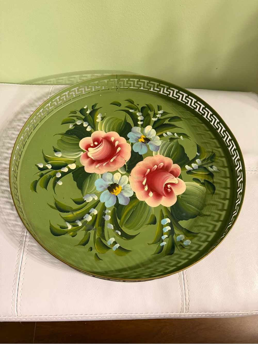 Vintage Toleware Hand-Painted Floral Metal Tray in Olive Green 13.5 Diameter